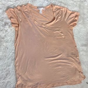 Urban Heritage Peach T-shirt